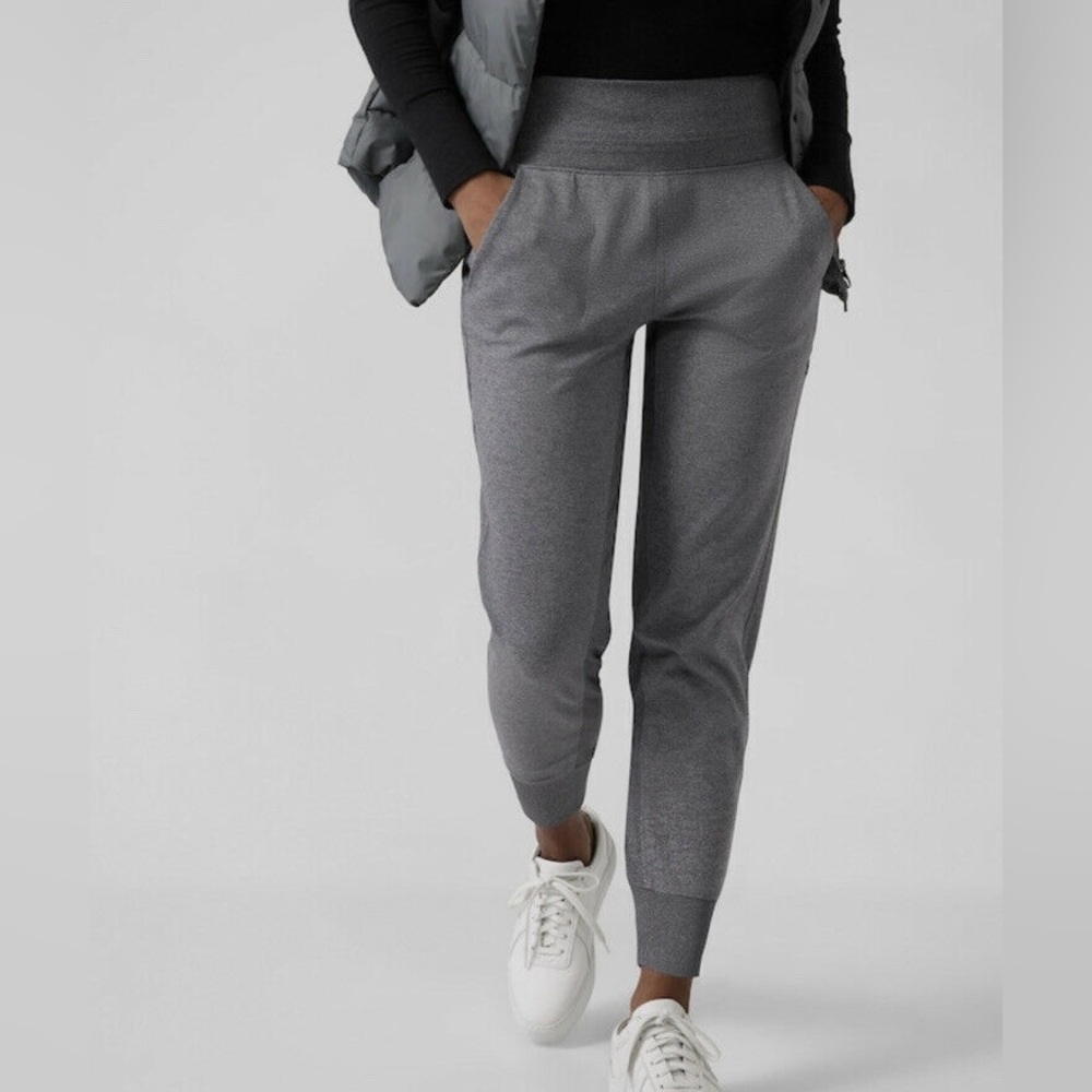 Athleta‎ size XL Heather Gray Venice Joggers Pants High Rise Pockets Grey